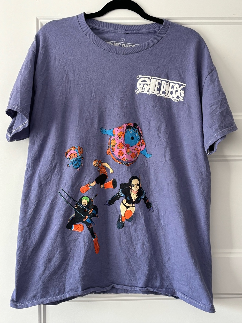One Piece Graphic Tee in Lavender with Colorful Character Print - Size Large